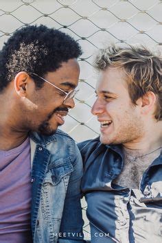 Montreal, Gay Dating: Single Men 